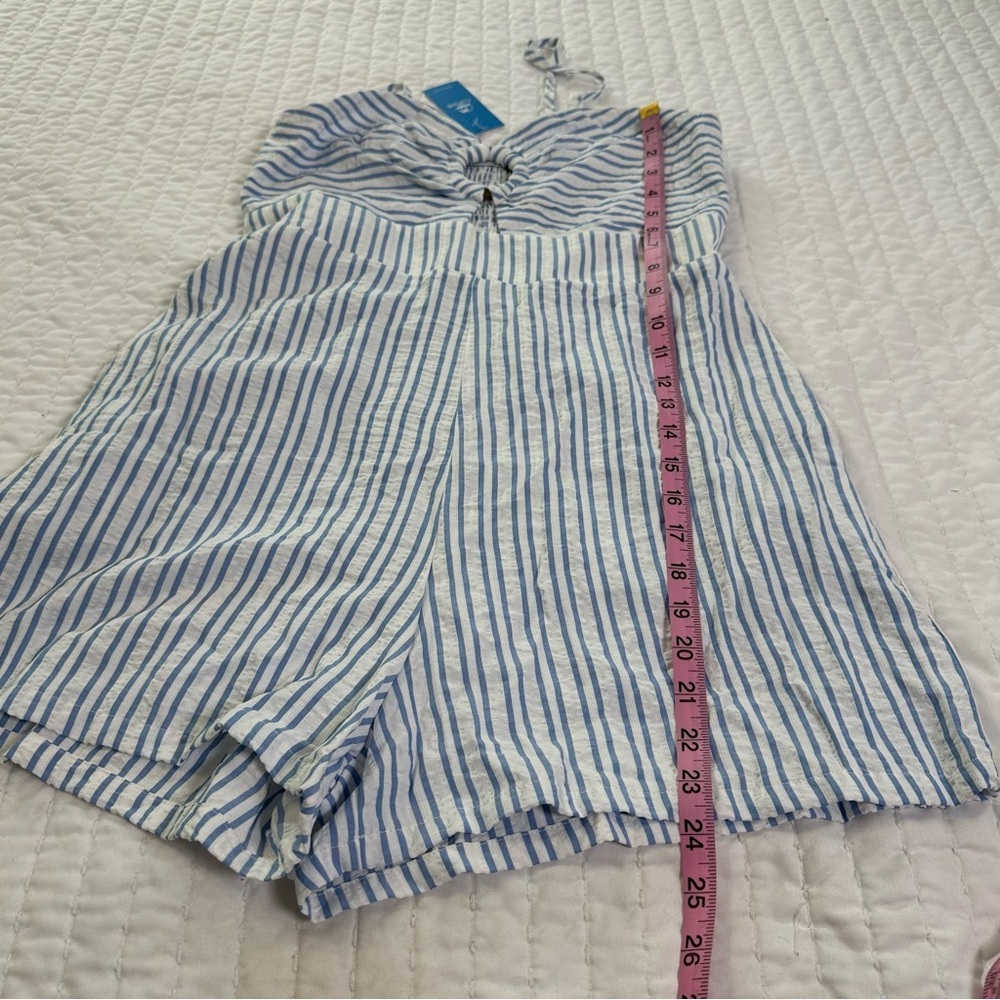 NWT Cupshe Removable Straps Marigold Blosson Blue and White Striped Romper - Picture 6 of 15